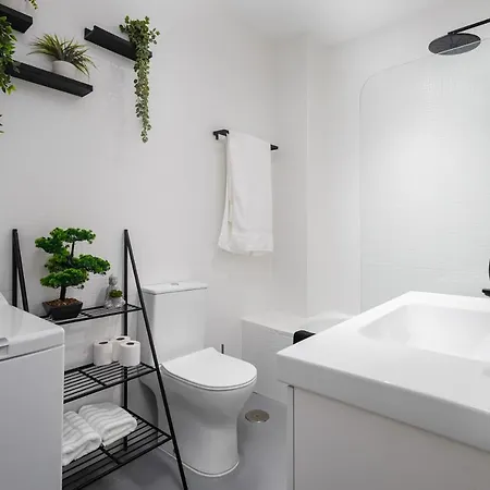 Central Studio Apartment Διαμέρισμα *